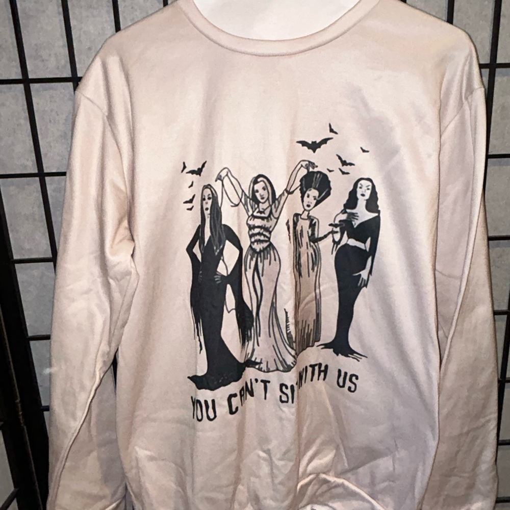 Graphic Long Sleeve Shirt in Cream and Black